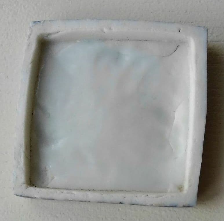 染付香合