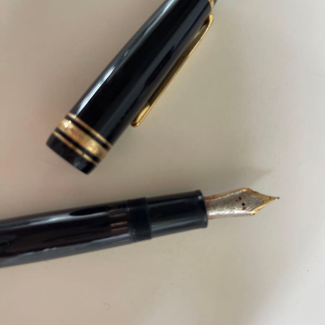 Mont Blanc モンブラン　万年筆