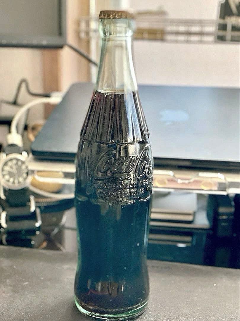 未開栓!ヴィンテージコカコーラ】1956年製エンボス加工US製CocaCola
