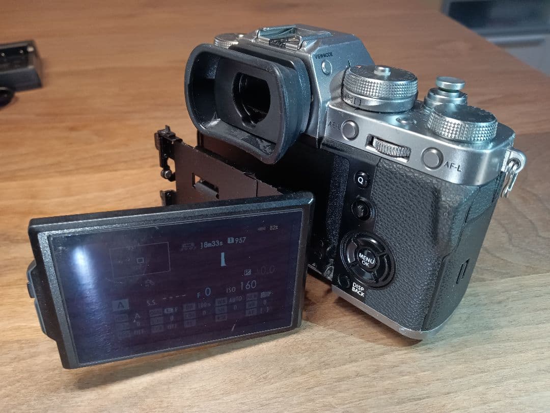 イメージセンサー清掃済み】完動品 FUJIFILM X-T3 ボディ 現状品