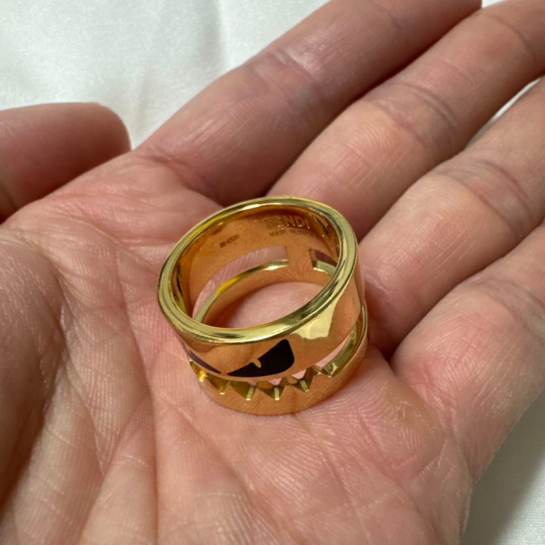 FENDI モンスター　リング　ゴールド