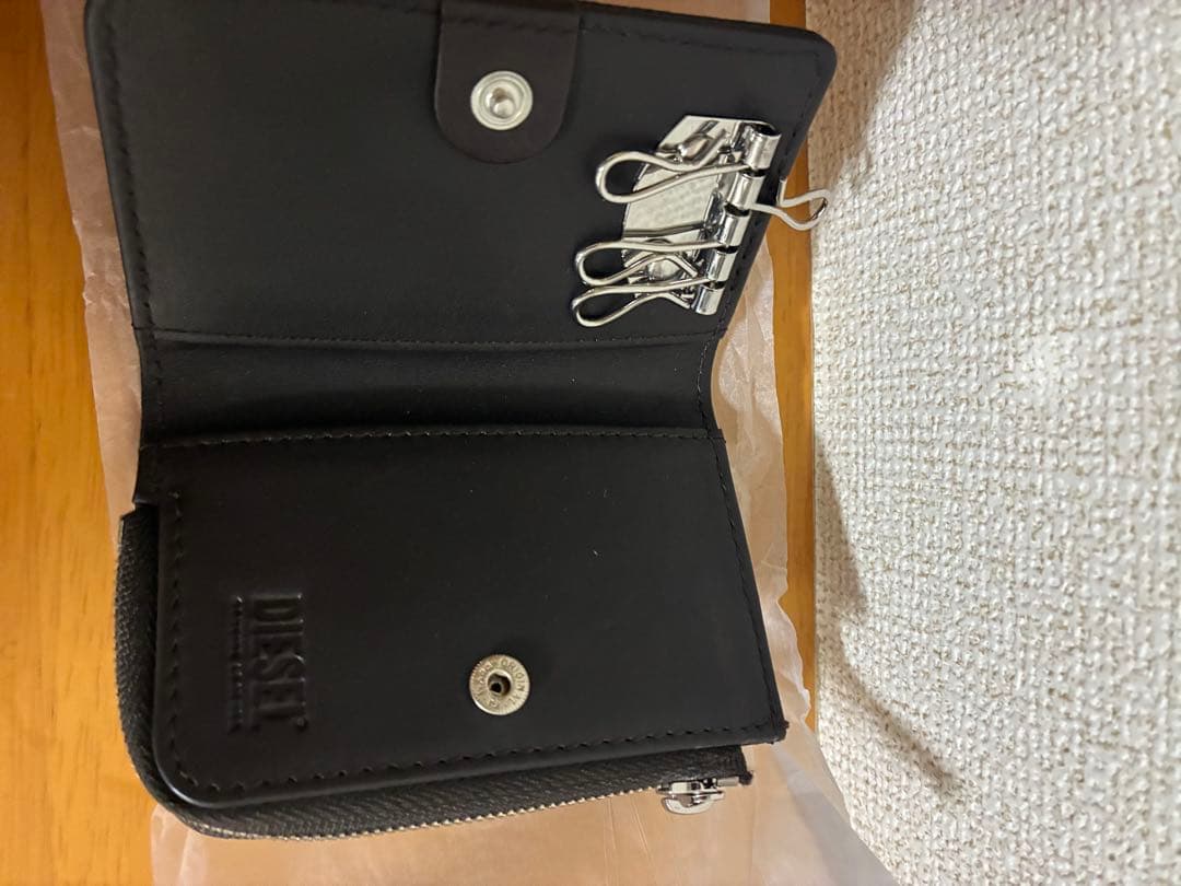 新品・箱付き】DIESEL ディーゼル 4連レザーキーケース ブラウン