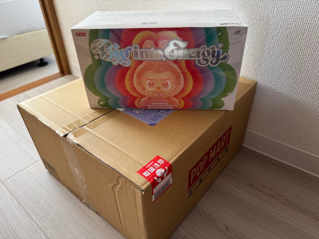 ラブブ アソート ボックス 箱 6個入 Labubu Energy シークレット