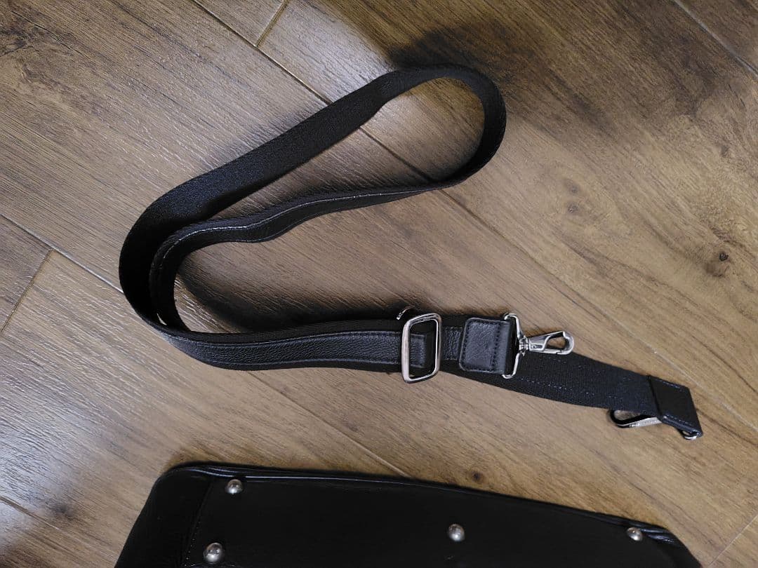 ペッレモルビダ　ネイビー レザー ビジネスバッグ