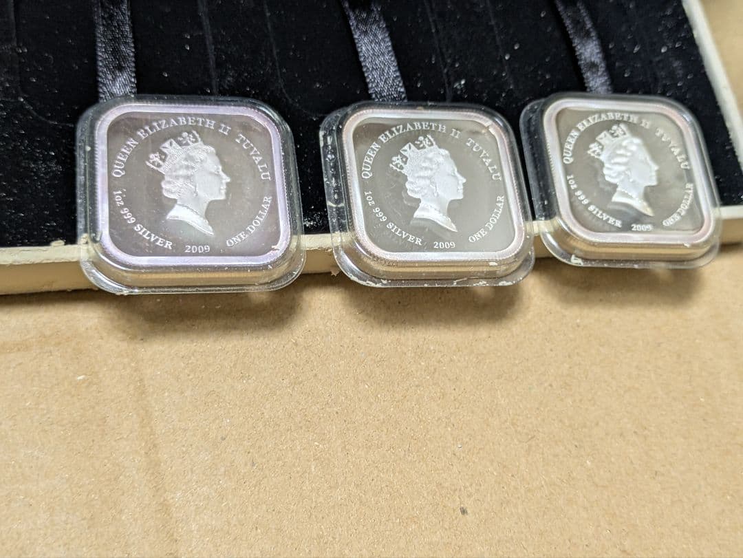 ルーブル美術館1オンス純銀3枚 BOX劣化あり