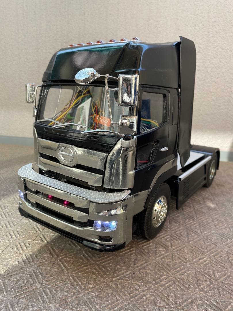 日曜限定価格！タミヤ1/14 17プロフィア20ft海コンシャーシ フルオぺ