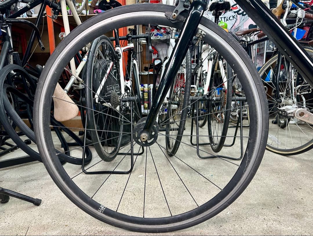 GIANT Fixer ピスト基本分解発送送料無料！完成車配送等ご相談ください！