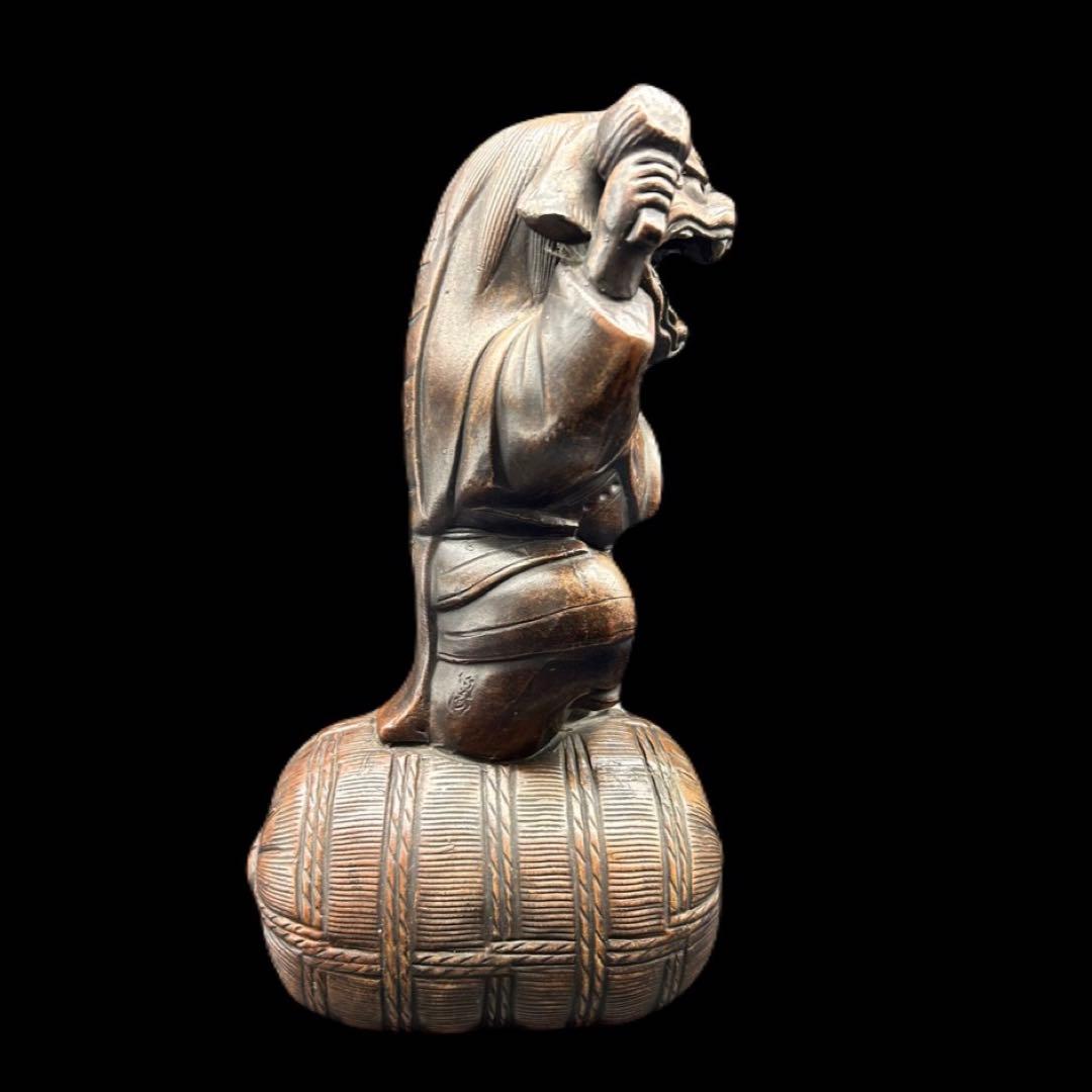 備前焼 獅子 大黒様 【備前焼】 獅子の置物 口の中には縁起の良い大黒様