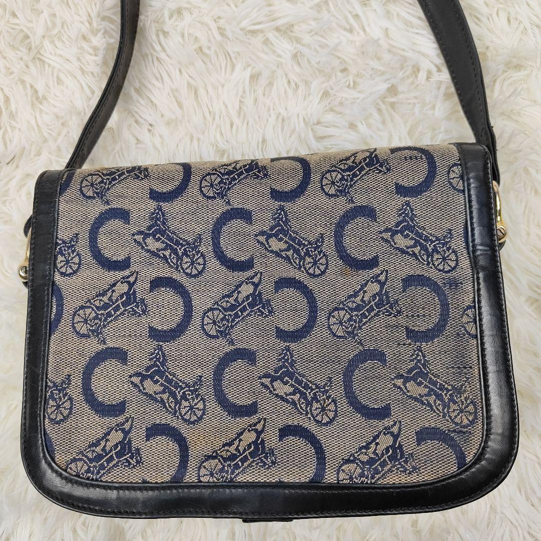 本日限定価格　セリーヌ　ハンドバッグ　ワンショルダー　Cマカダム　馬車　4室