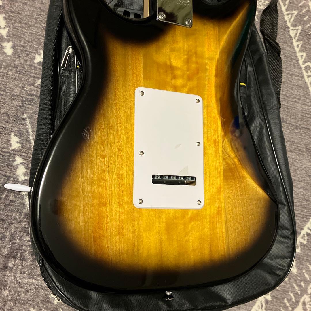 スクワイアストラトキャスター　サンバースト