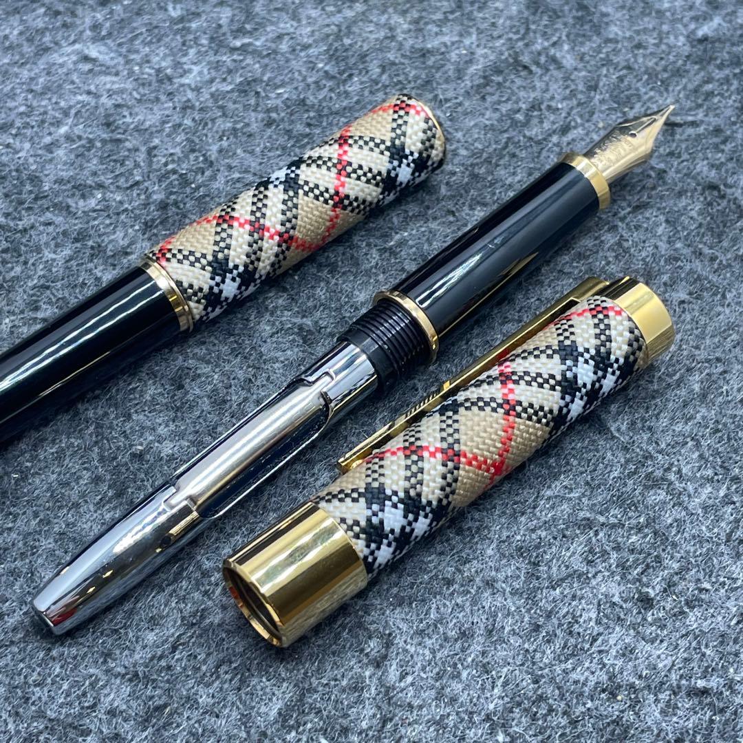 PE736□Burberrys バーバリー 万年筆 ペン先14K-585 M - メルカリ
