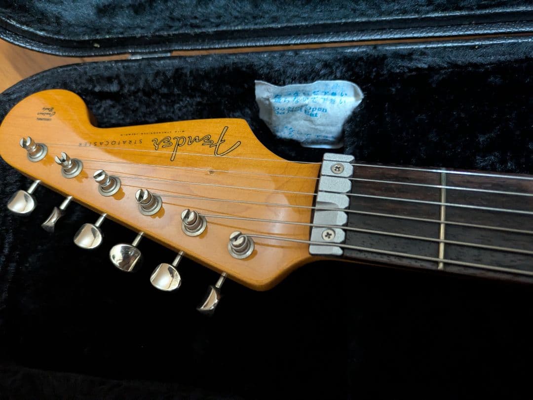 Fender日本製 Stratocaster カスタム多数 ハードケース 送料込の通販は
