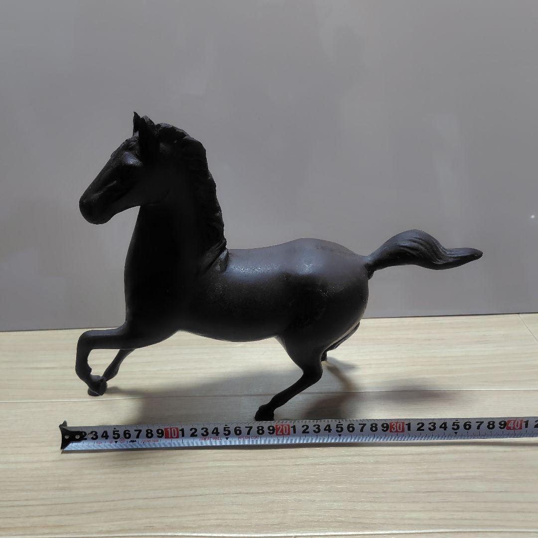 馬の金属 置物 鉄製 駿馬 金属工芸 古美術 馬の置物重さ10k