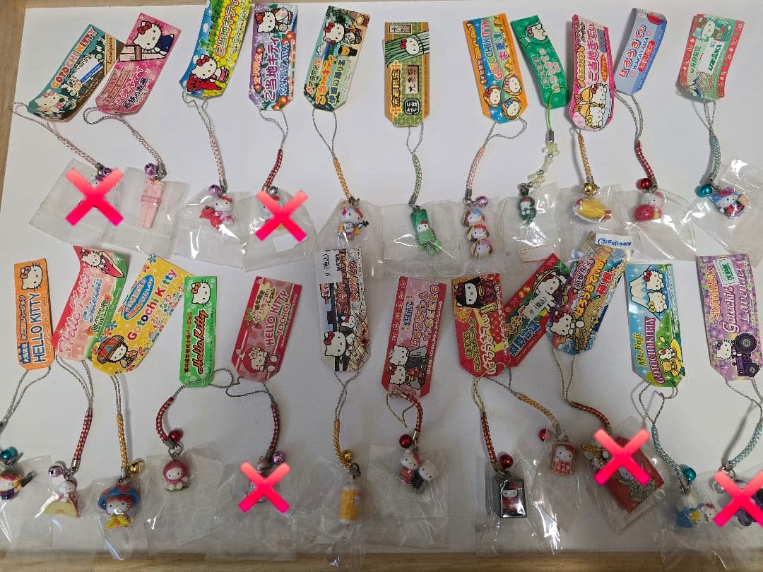 ご当地ハローキティ ストラップ　30点