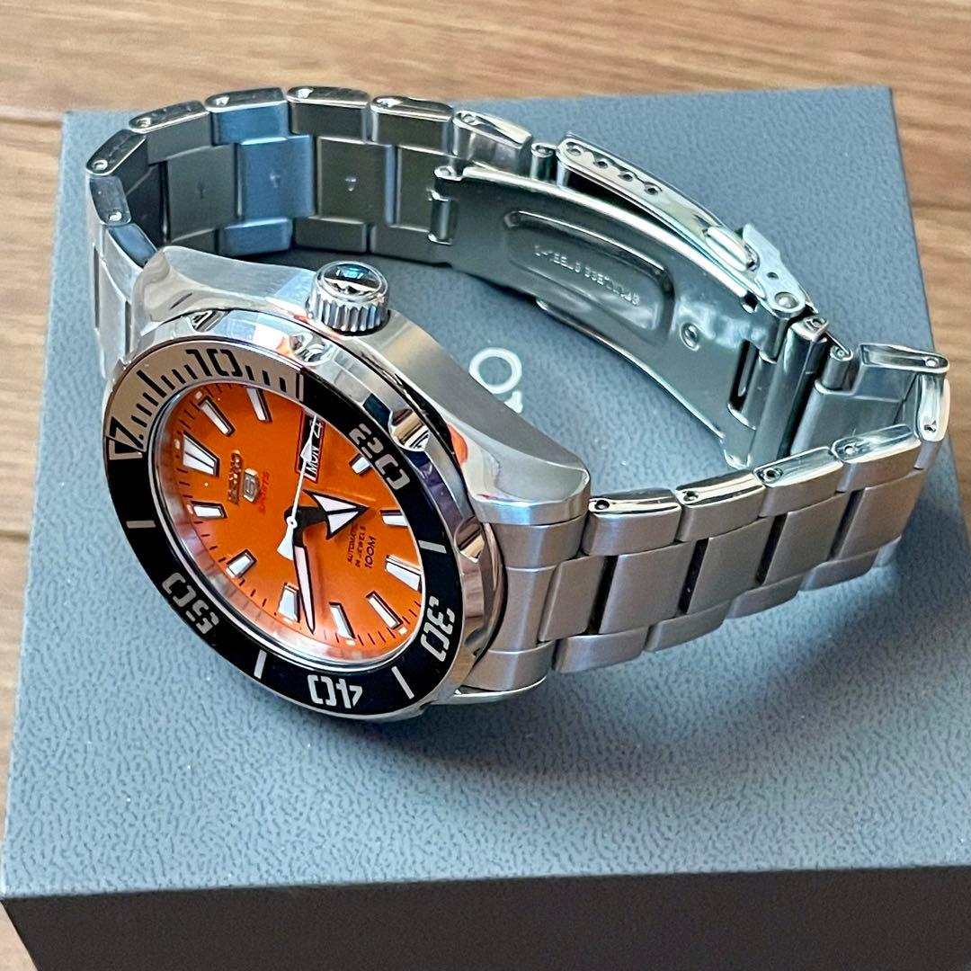 美品 セイコー5スポーツ SEIKO5SPORTS 自動巻き腕時計 SRPC55