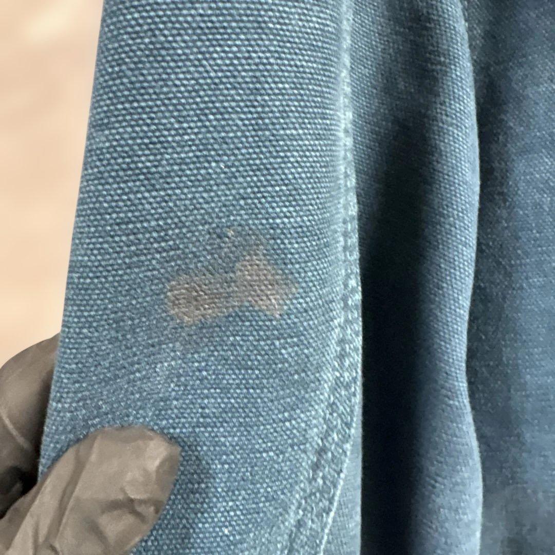 カーハートダークブルー ジャケット