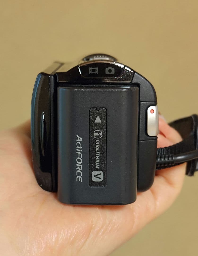 【お値下げ！】SONY HDR-CX180 ビデオカメラ 本体