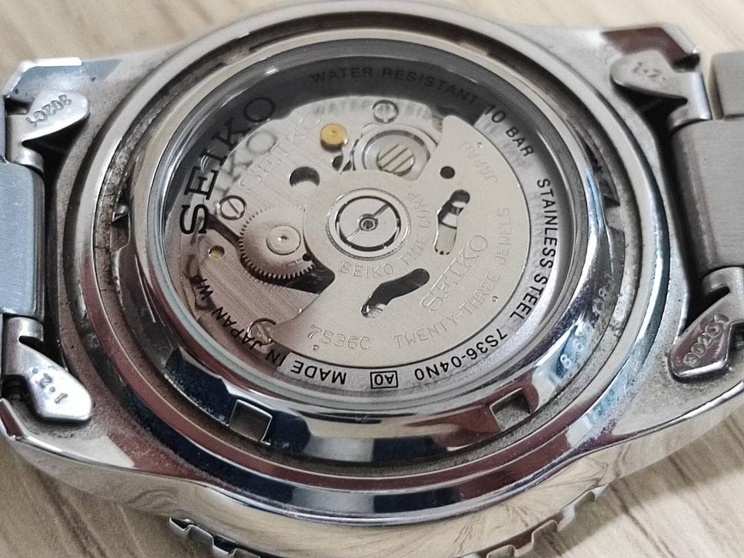 SEIKO 7S36-04N0 自動巻き時計 箱・コマ・取説完備 稼働品