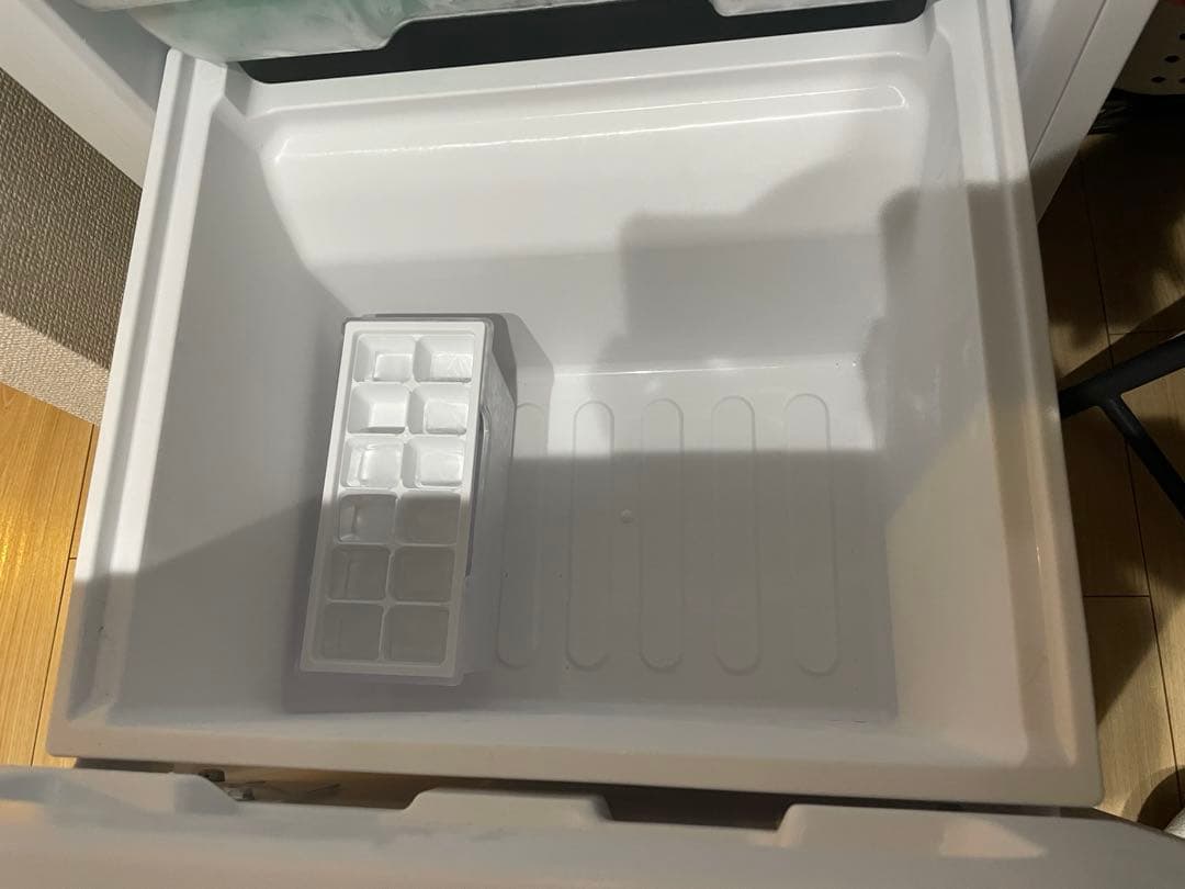 SHARP プラズマクラスター冷蔵庫　SJ-GD15J-W 152L