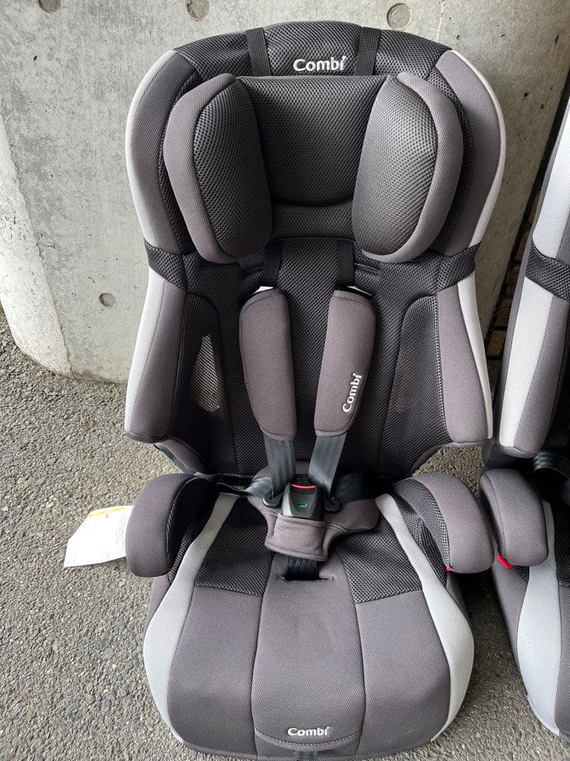 Combi ジョイトリップ エアスルー GLチャイルドシート　ジュニアシート①