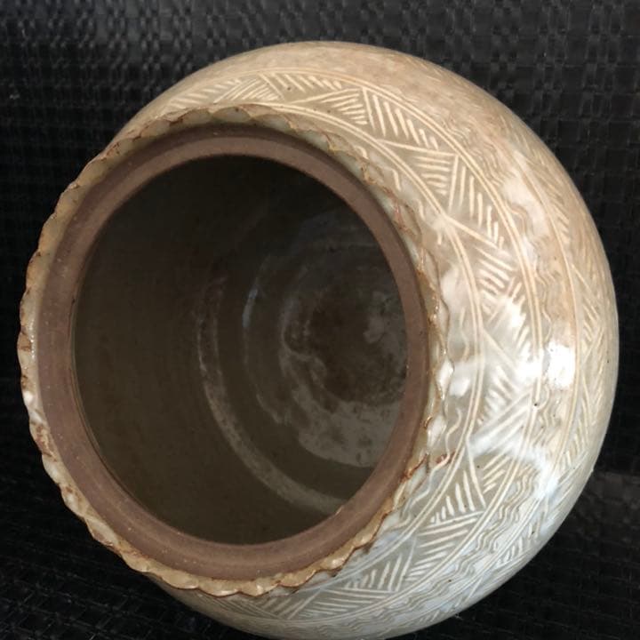 美しい古美術品◼️蔵から出てきた美しい謎の紋様が刻