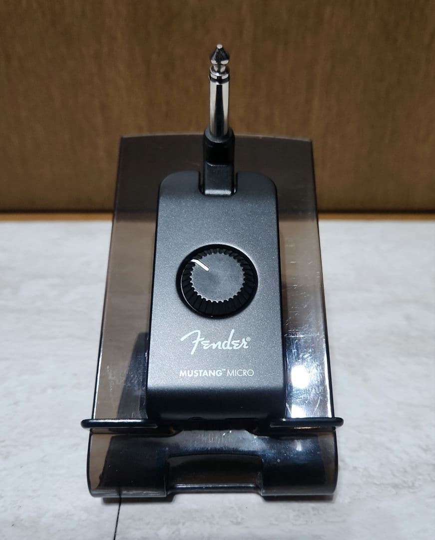 Fender　MUSTANG MICRO ギターヘッドフォンアンプ