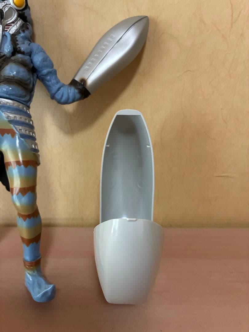 バルタン星人　特大フィギュア　BP と　バルタン星人のハサミ大　セット