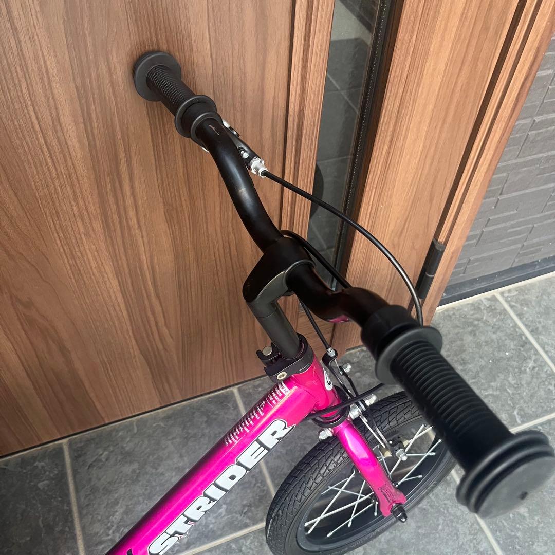 【極美品】STRIDER ストライダー　14X バランスバイク　ピンク