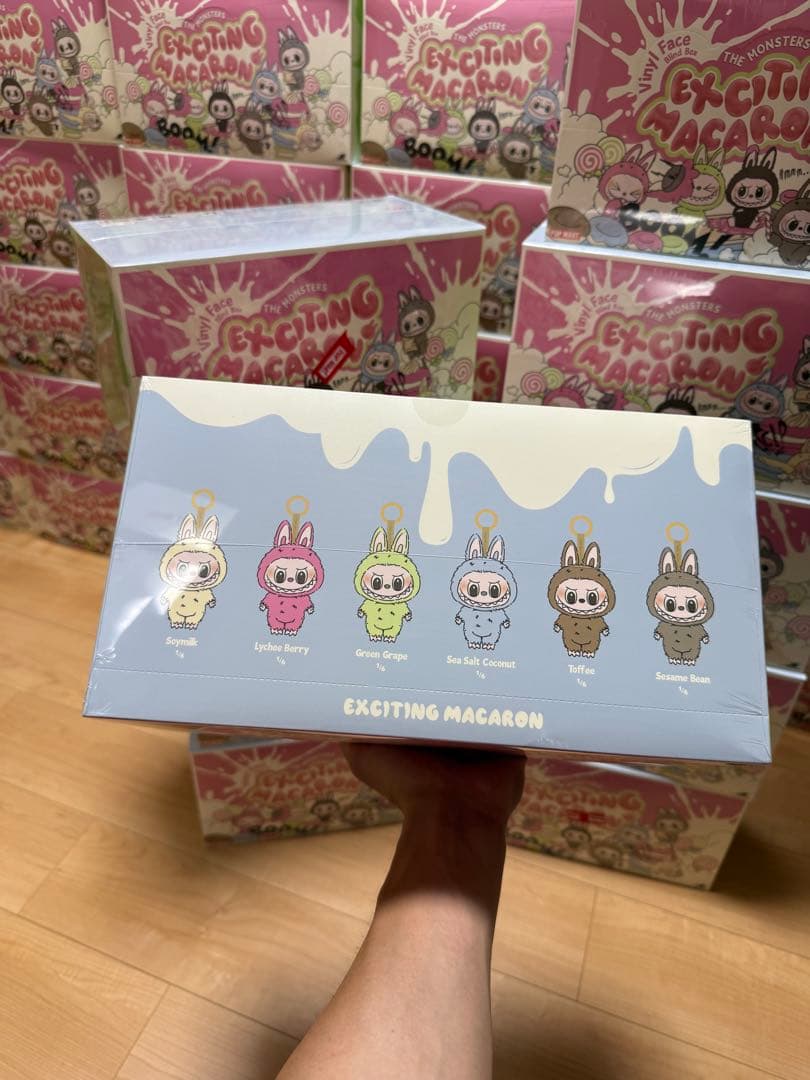 THE MONSTERS Exciting Macaron ぬいぐるみ10セット