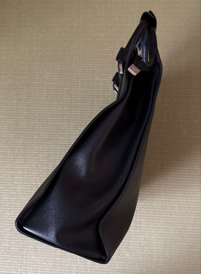 美品　セラピアン　ミラノ　ビジネスバッグ