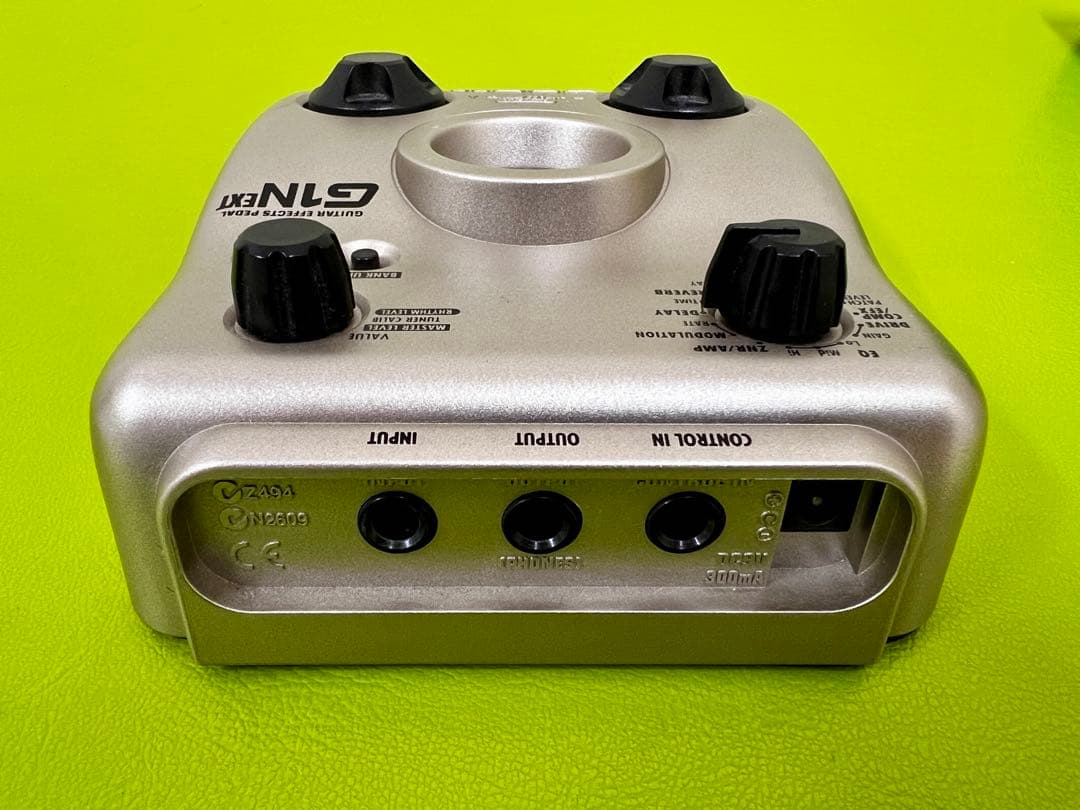 Behringer ギターエフェクターセット TO800 EQ700 DR600