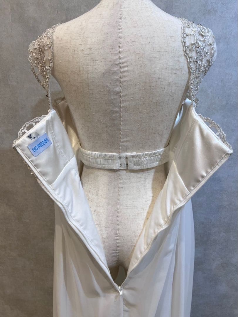 マタニティにも！ホワイトシフォンエンパイアウェディングドレス(YNS) 11号