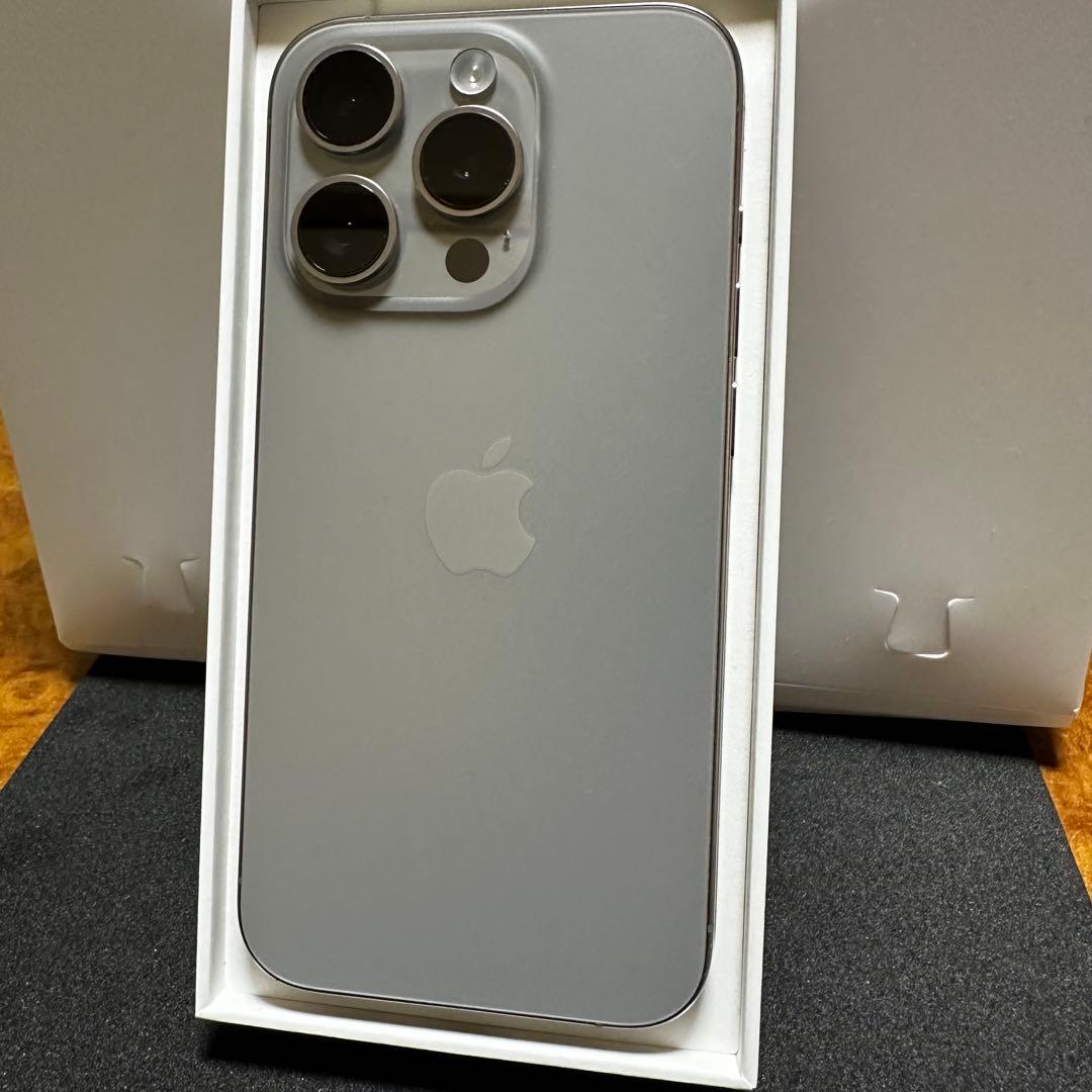 14日限定値下げ】iPhone 15 Pro バッテリー残量100%