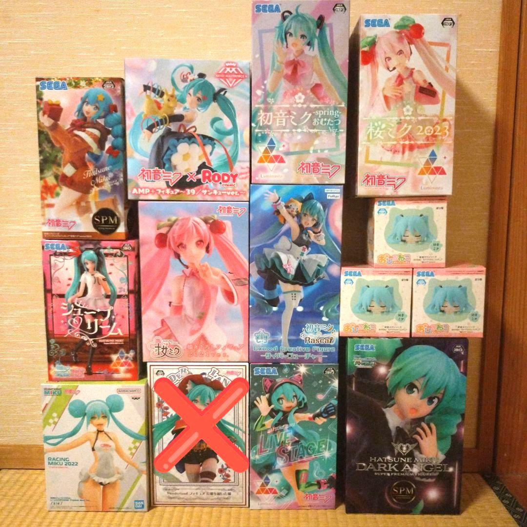 初音ミク プレミアムフィギュア まとめ売り 13種セット