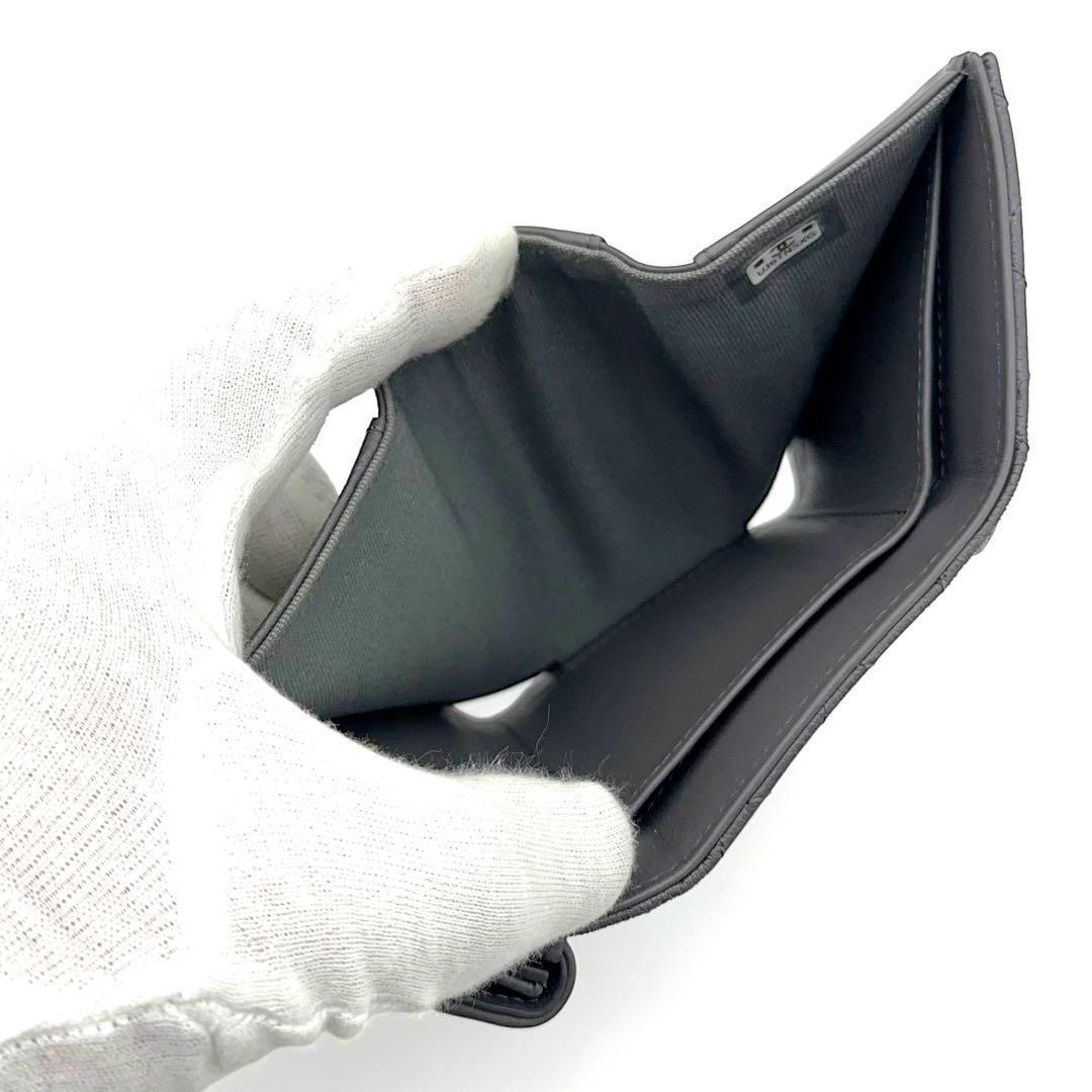 極備品】シャネル ボーイシャネル キャビアスキン コンパクト