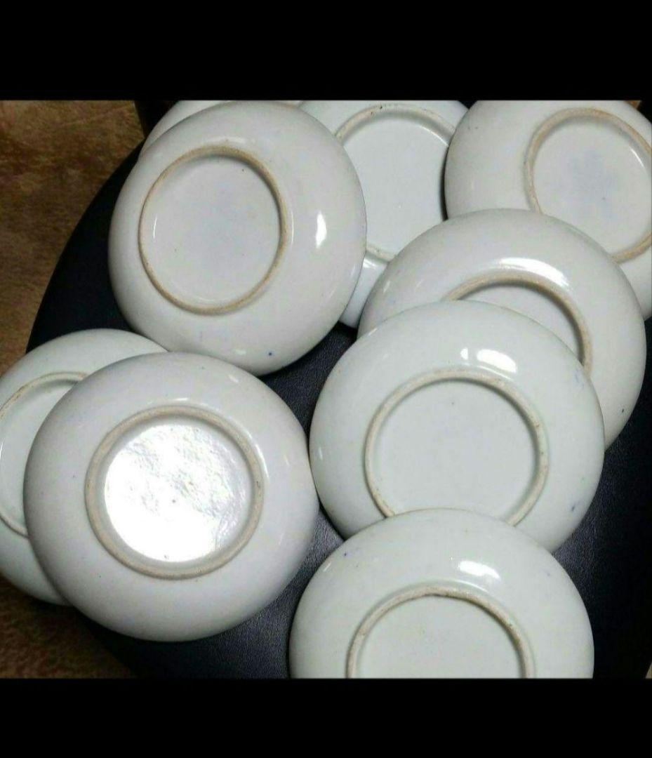 時代もの染め付け小皿12枚です