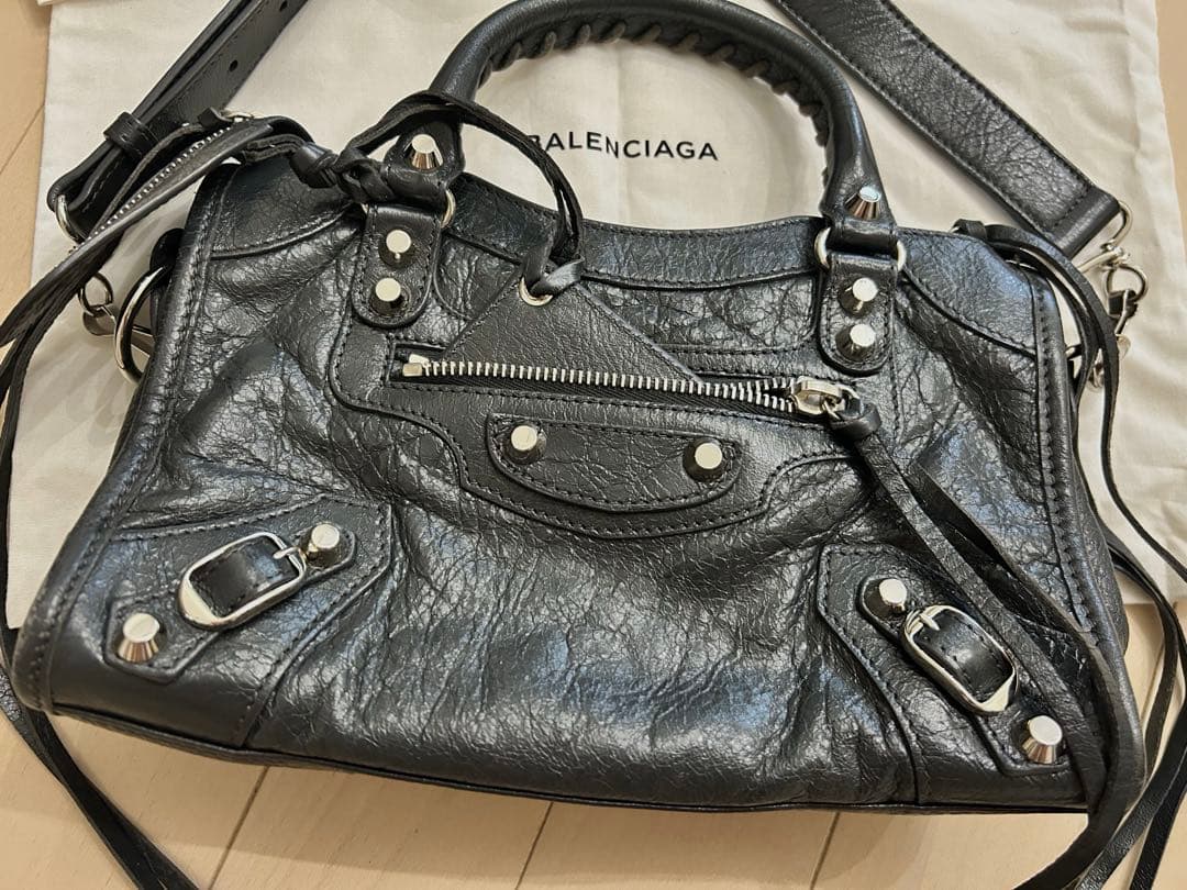 ともとも【定番品】BALENCIAGA♡ シティバッグ