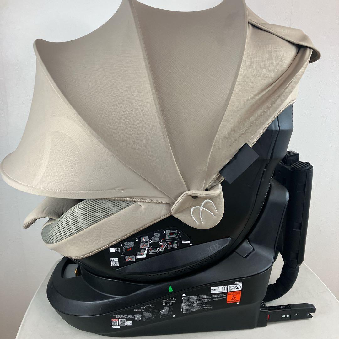 【美品】エールベベ　チャイルドシート　クルットRザ・ファースト2 パールベージュ