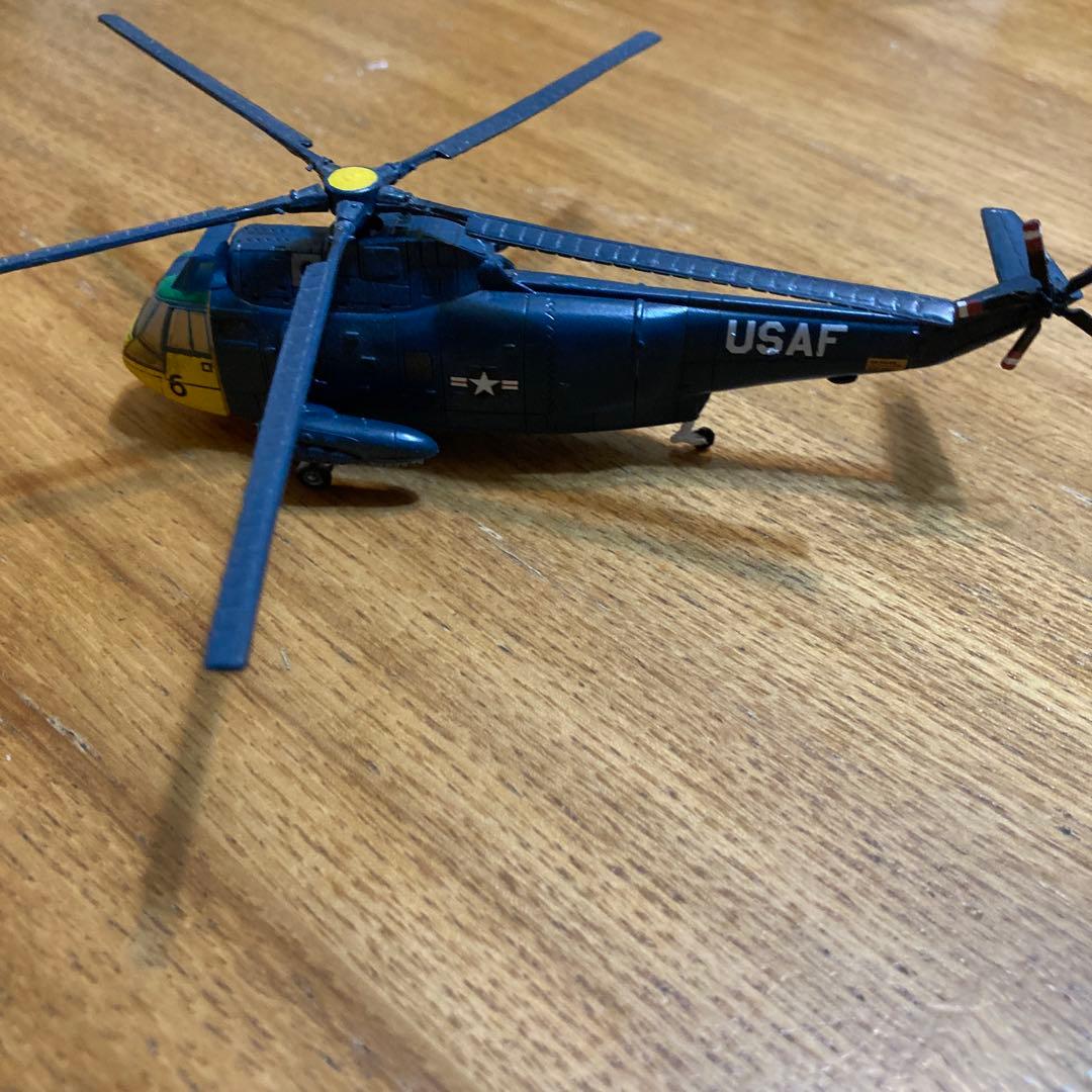 最終値下げ】エフトイズ ヘリボーンコレクション9 全8種フルコンプ10箱