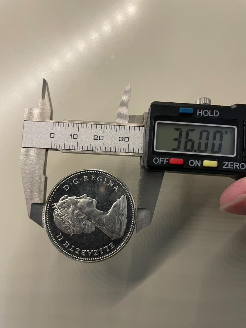 カナダ建国100周年記念 1ドル銀貨 1967年