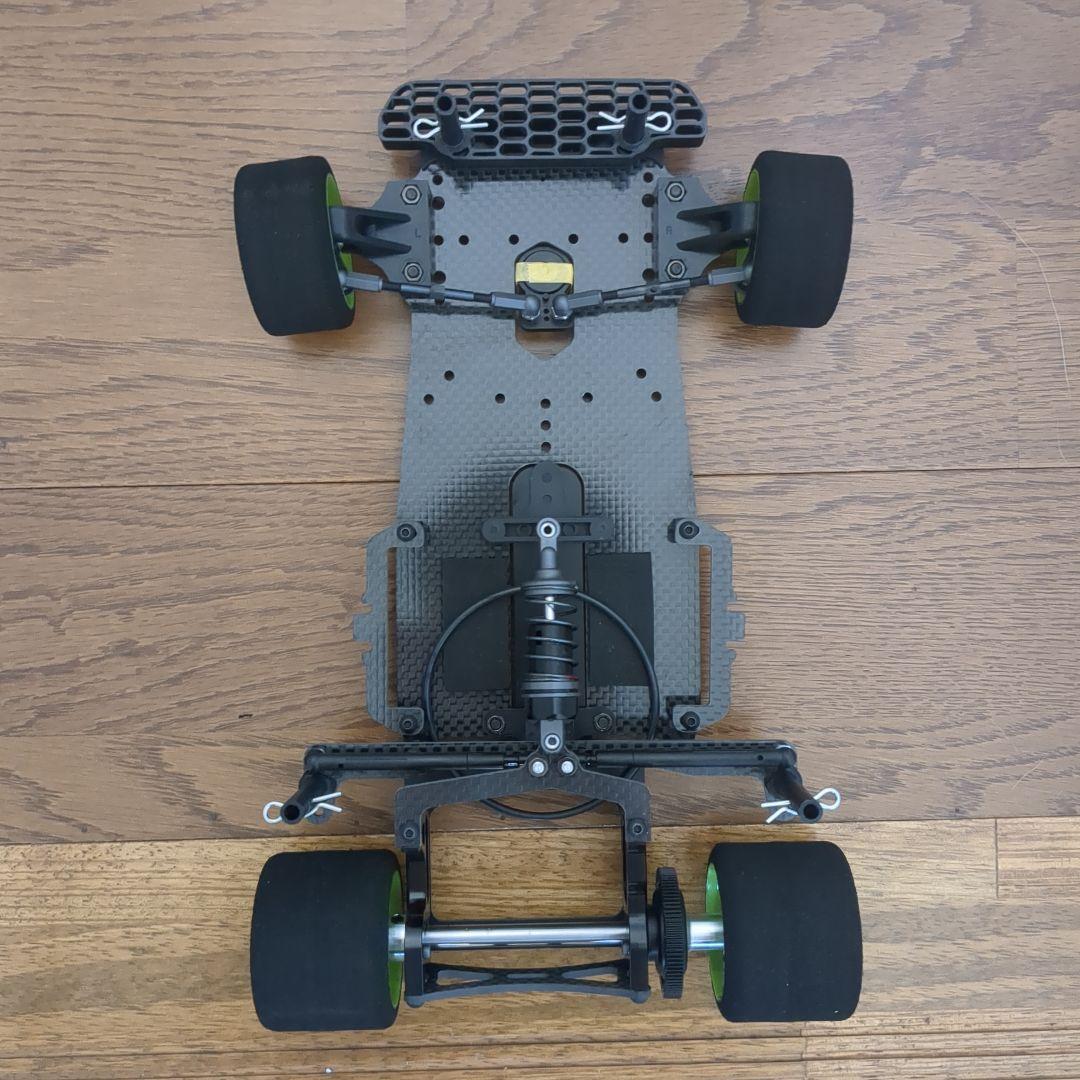 カワダ　M300SR　ボディ、タイヤ、オプションパーツ付き