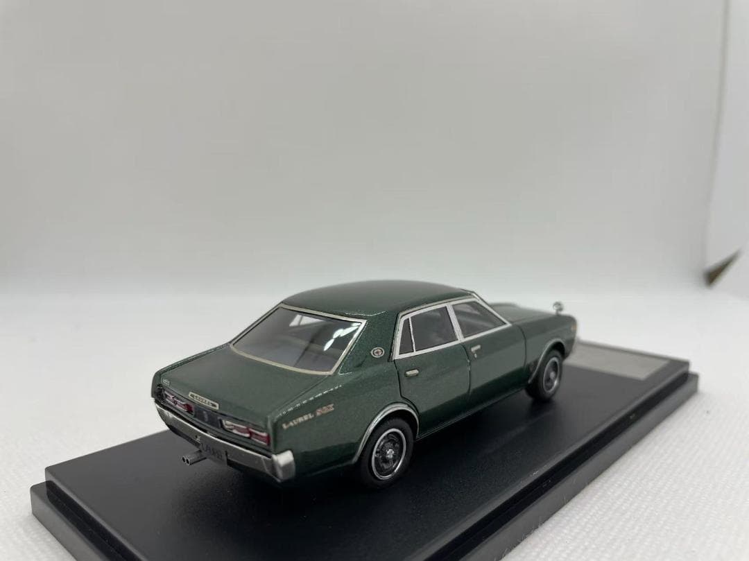 402-625 Hi-story 1/43 日産 ローレル SEDAN