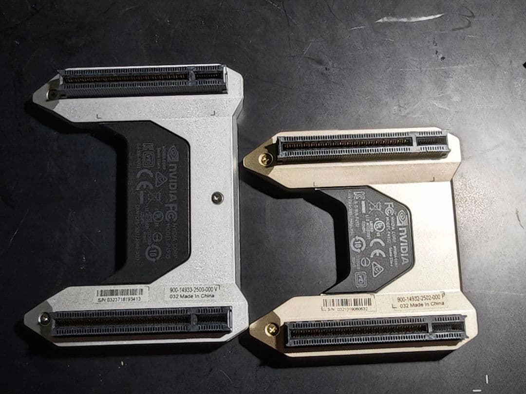 完全動作品 TITAN RTXとSLIブリッジ2個