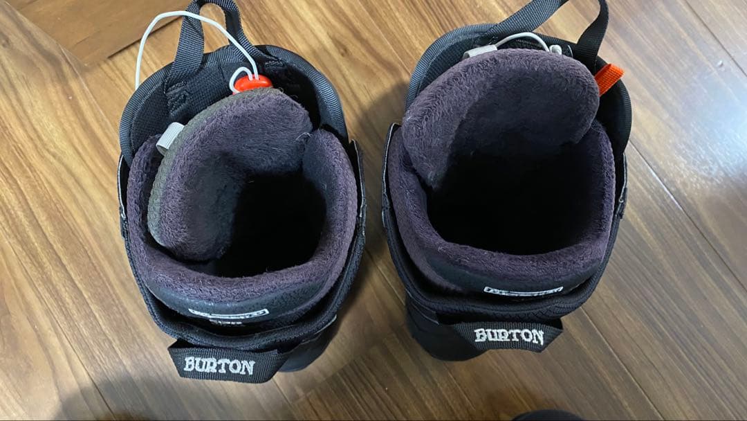 Burton ブラック スノーボードブーツ BOAシステム