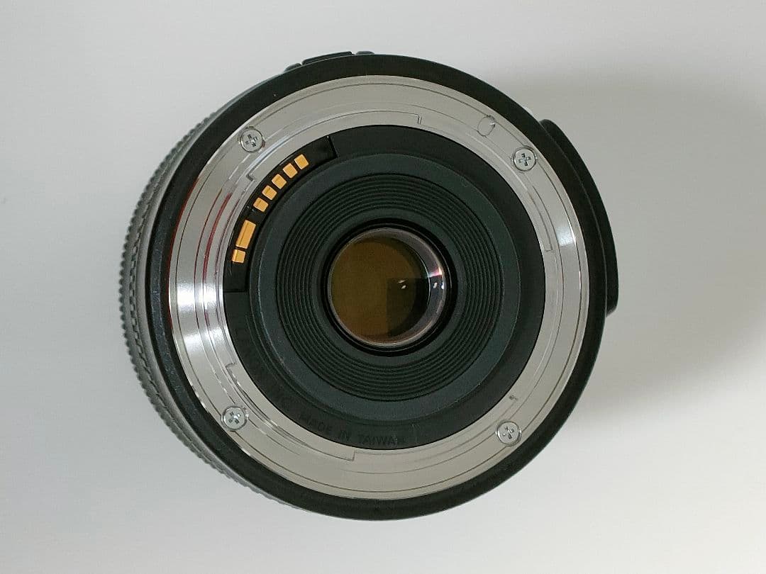 キヤノン Canon EF-S 18-135ｍｍ F3.5-5.6 IS STM