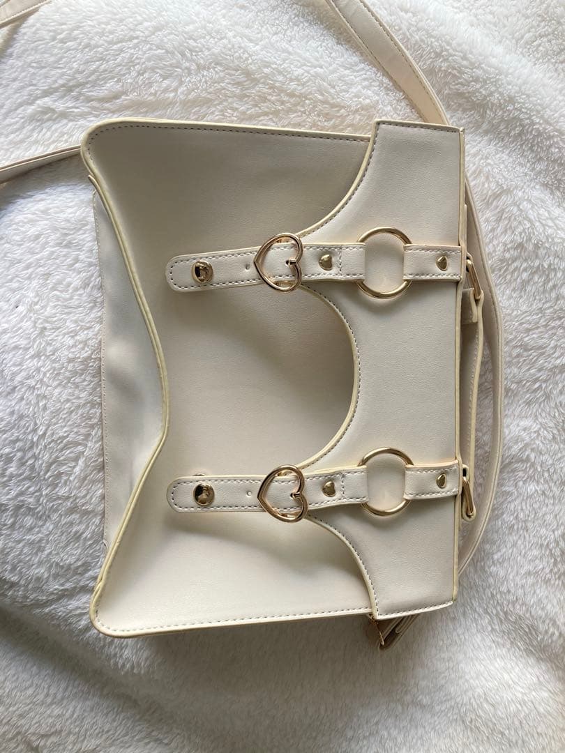 ブルーロック　蜂楽廻　缶バッジ　痛バッグ