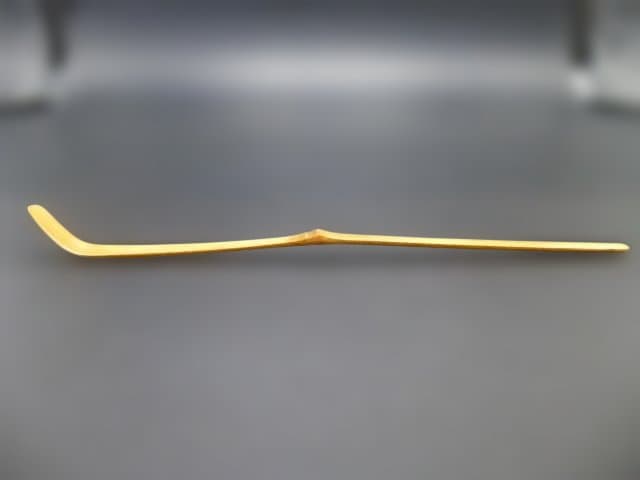 表千家十四代 而妙斎 自作茶杓／銘「摘草」／共箱共筒／駒沢利斎下削り