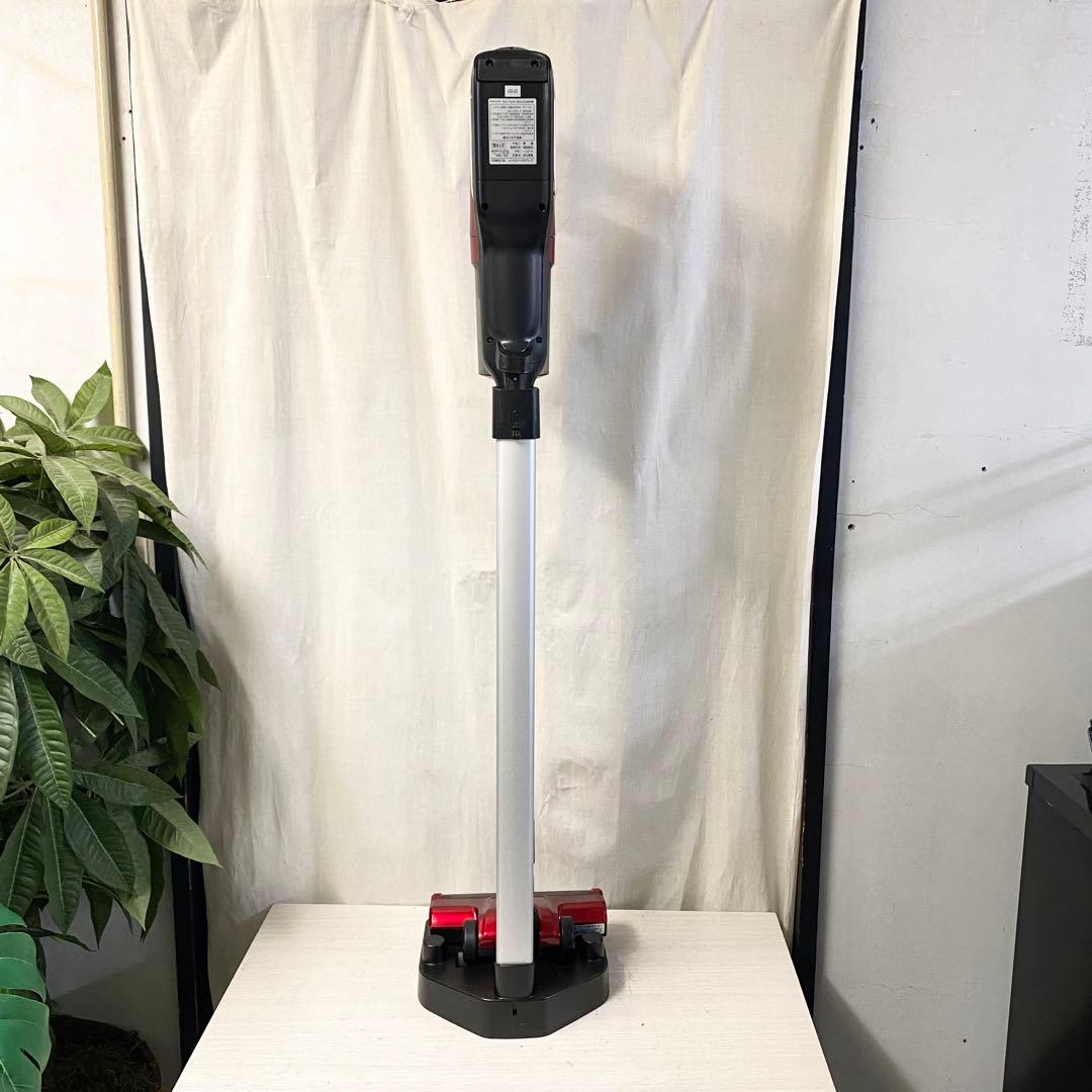 人気のコードレススティックサイクロンクリーナー♪ LEDライト付き