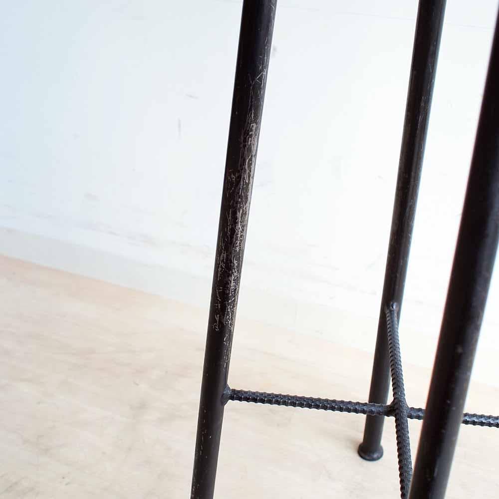 鉄脚のハイスツール 高さ82cm カウンターチェア ZR24405