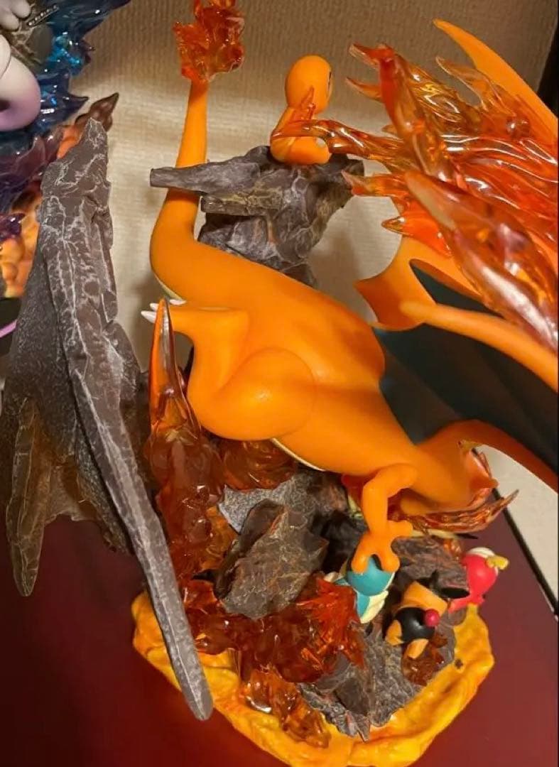 ポケモン リザードン フィギュア